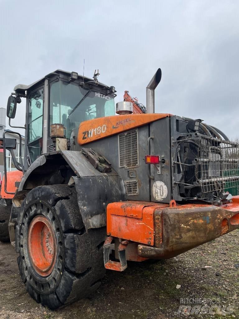 Hitachi ZW 180-5 Cargadoras sobre ruedas