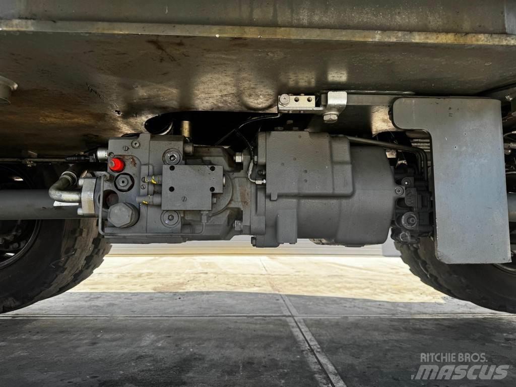 Liebherr LH 30 M Excavadoras de manutención