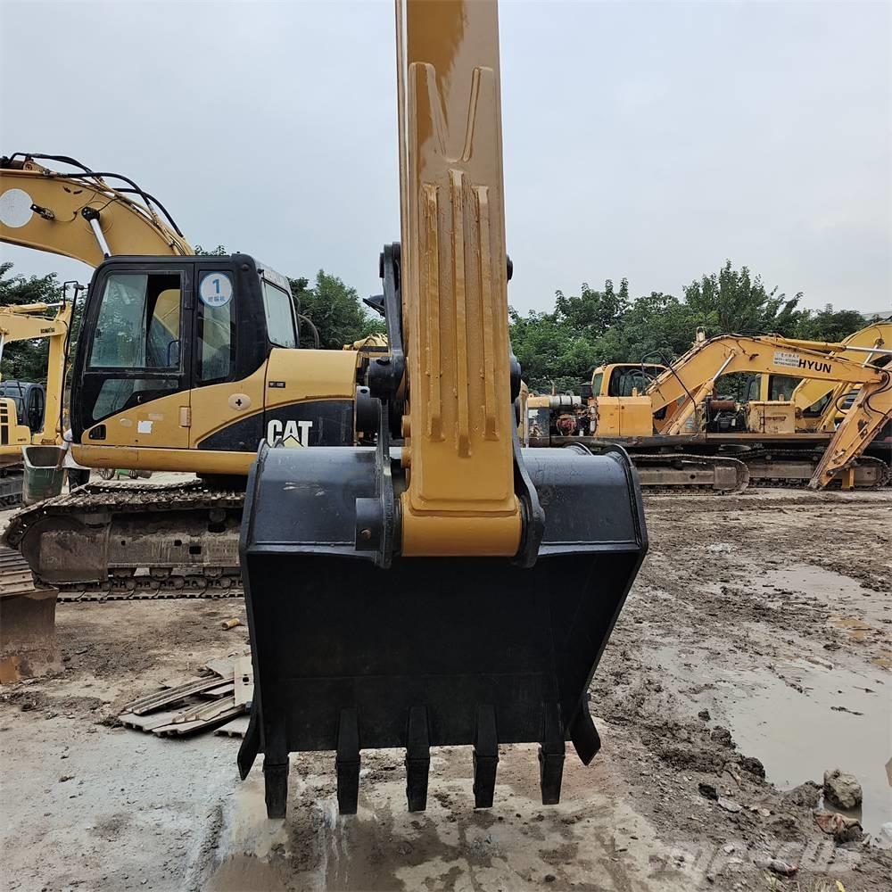 Sany SY 215 H Excavadoras de cadenas