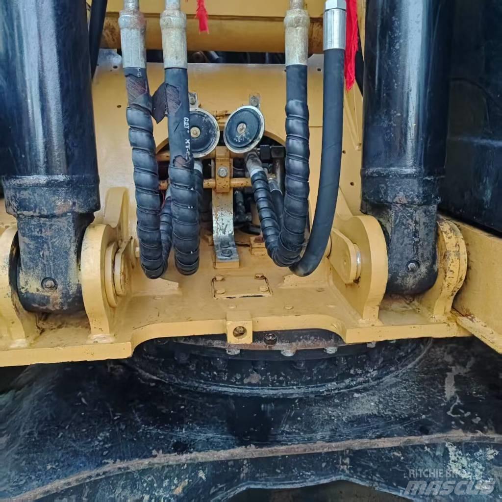 CAT 313 D Excavadoras de cadenas