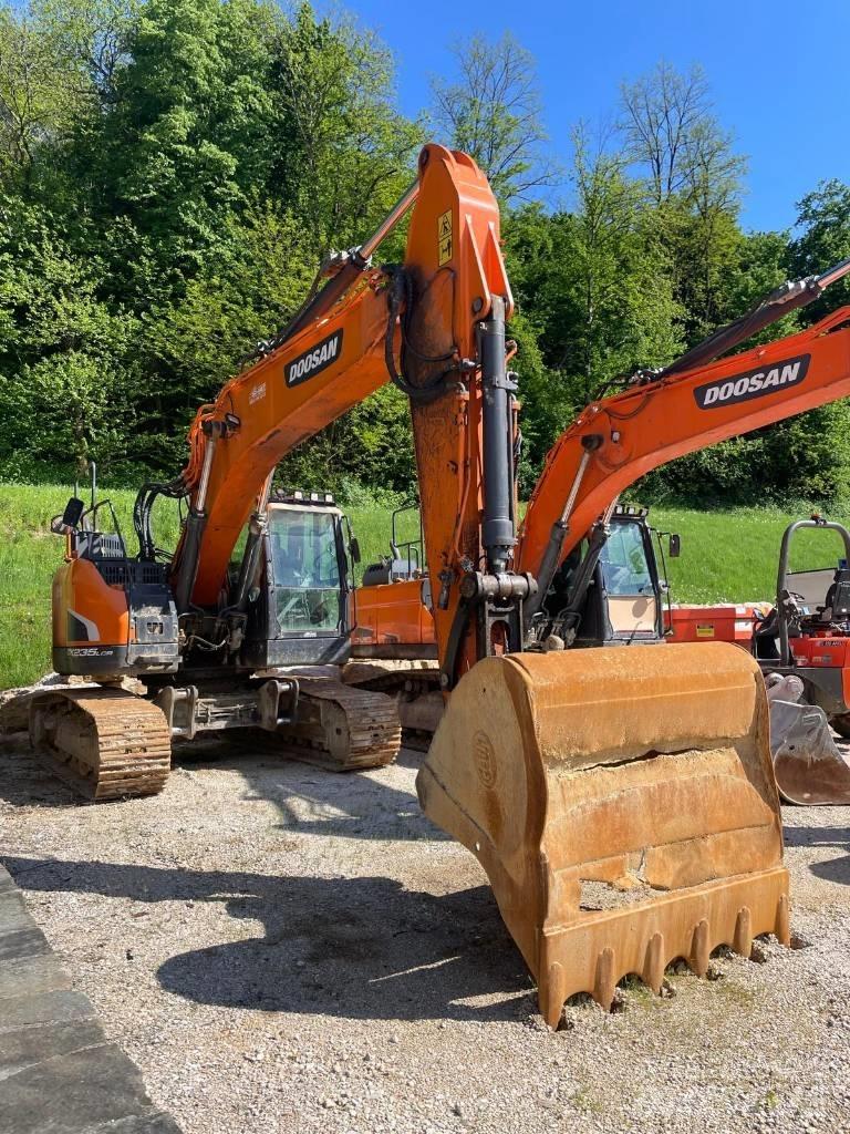 Doosan DX 235 LCR-5 Excavadoras de cadenas