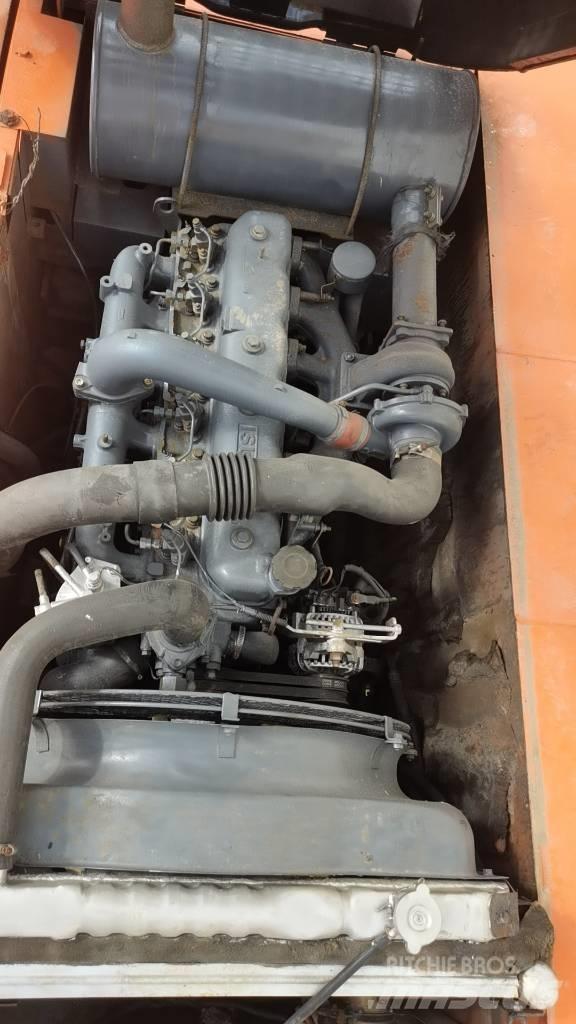 Hitachi EX 200-5 Excavadoras de cadenas