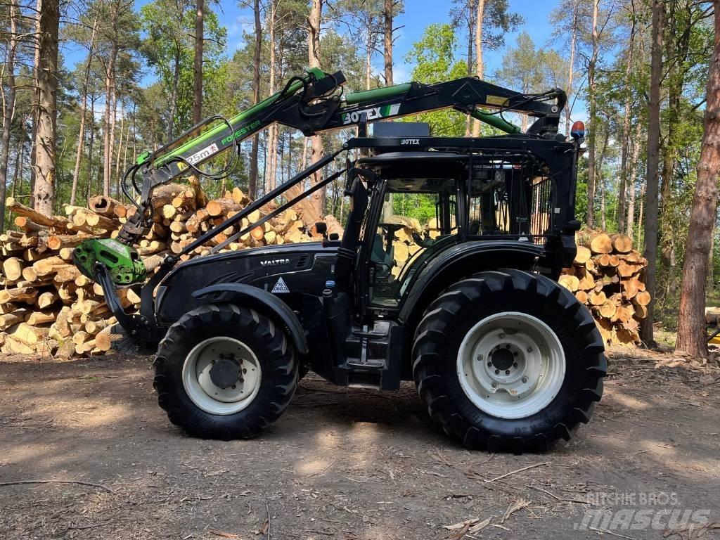 Valtra T183 Vesu Tractores