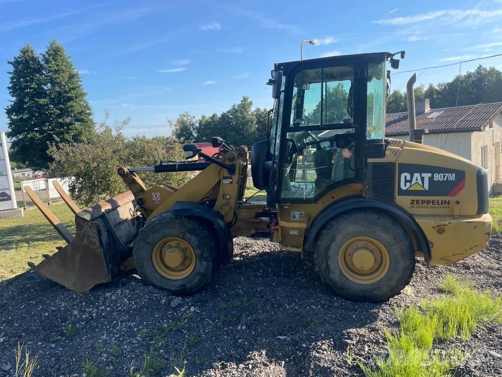 CAT 907 M Cargadoras sobre ruedas