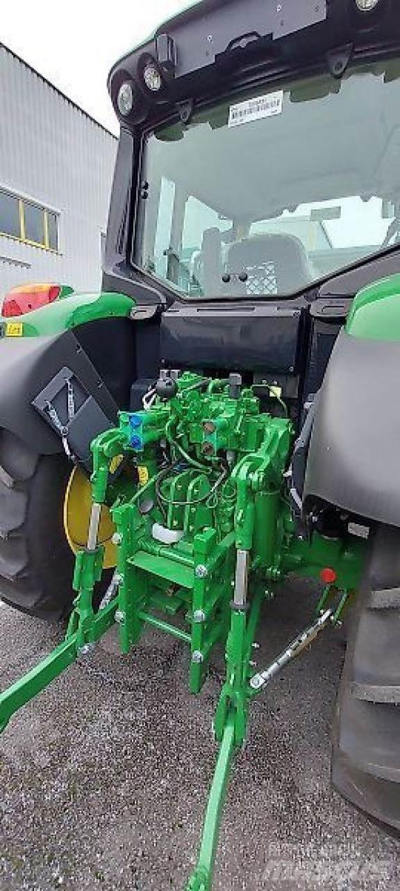 John Deere 6090m Tractores