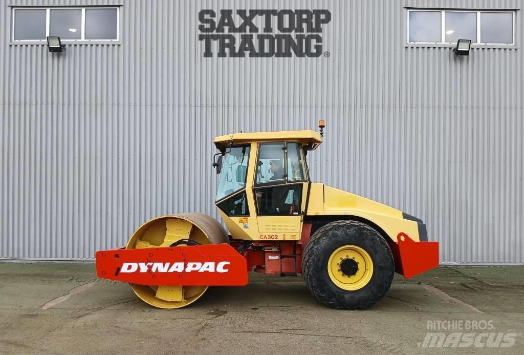 Dynapac CA302 D, Vält Rodillos de un solo tambor