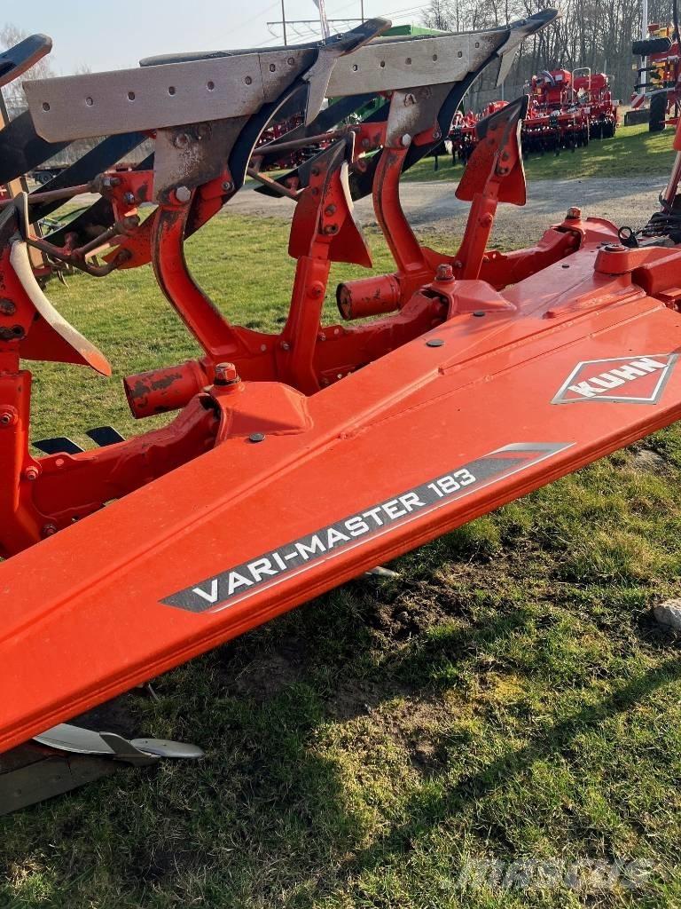Kuhn Vari-Master 183 Arados reversibles suspendidos