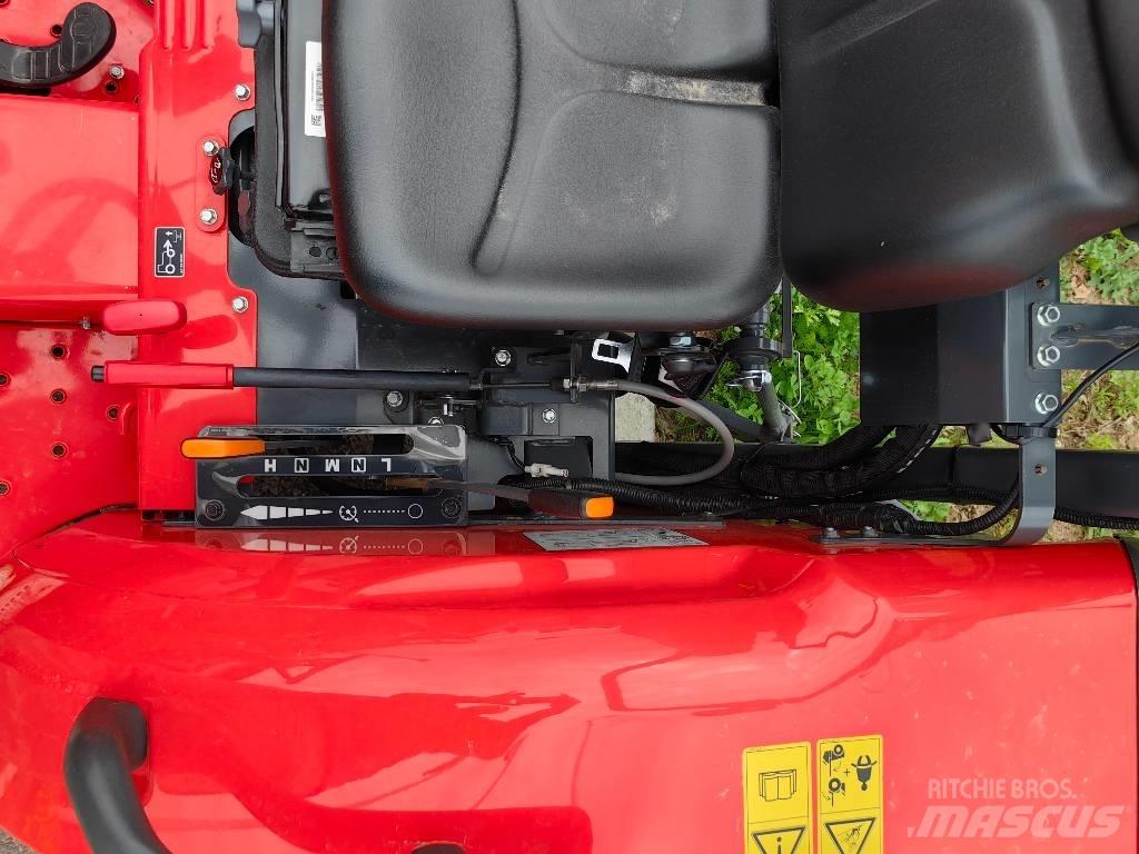 Kubota L1-382 HST Tractores