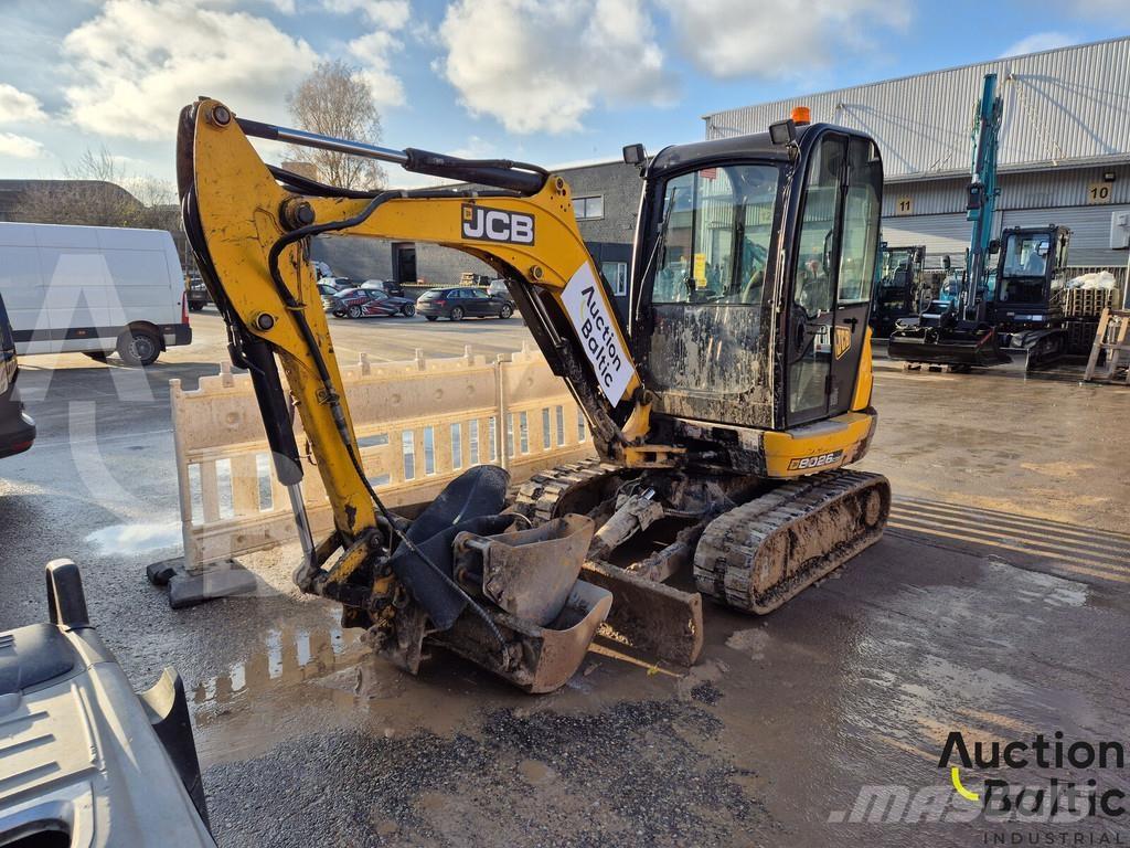 JCB 8026 CTS Mini excavadoras < 7t