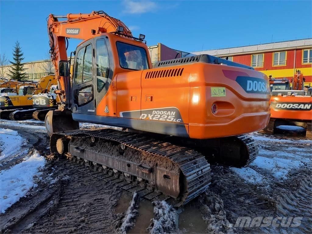 Doosan DX 225 LC Excavadoras de cadenas