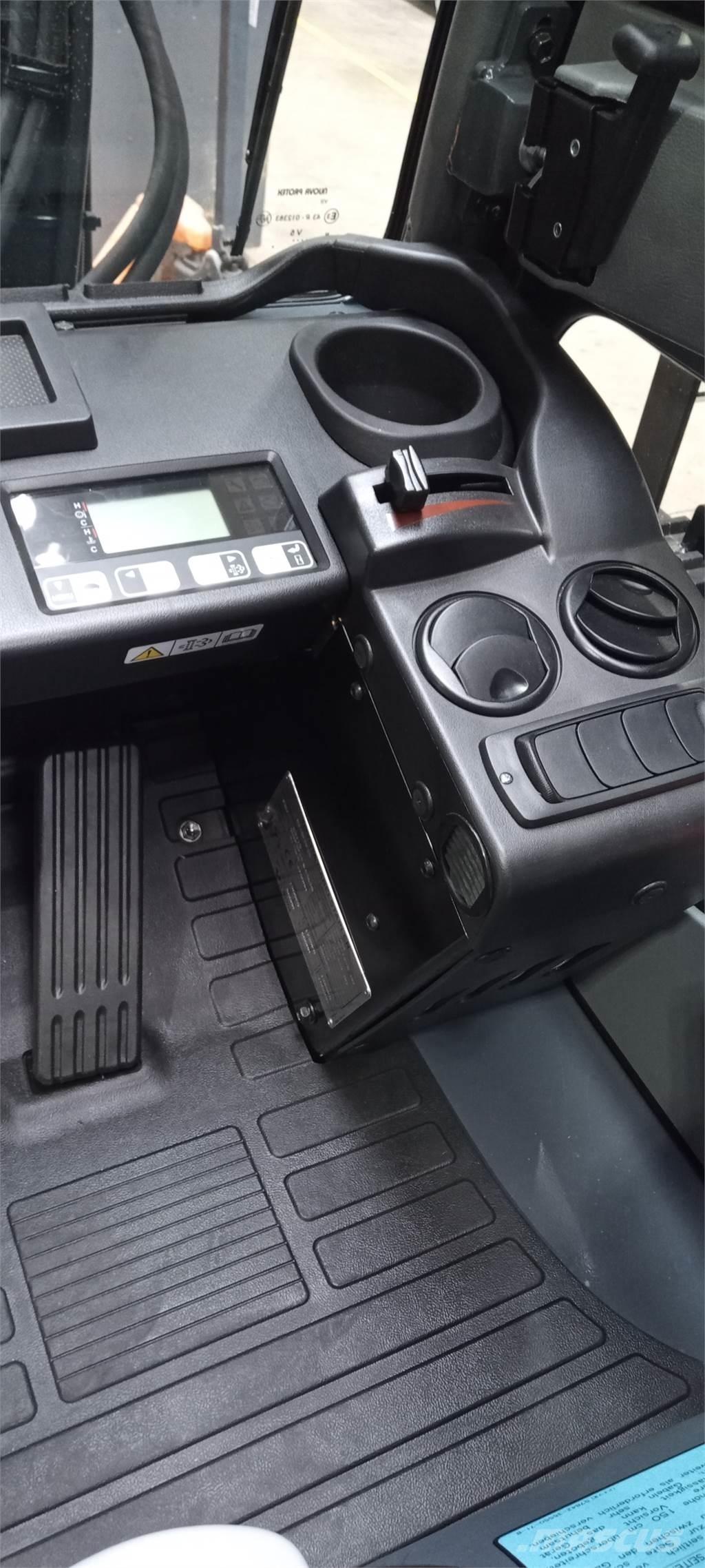 Toyota 52-8FDF25 Carretillas diesel