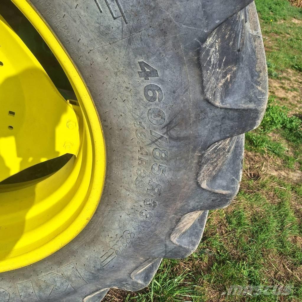 John Deere 6510 Tractores