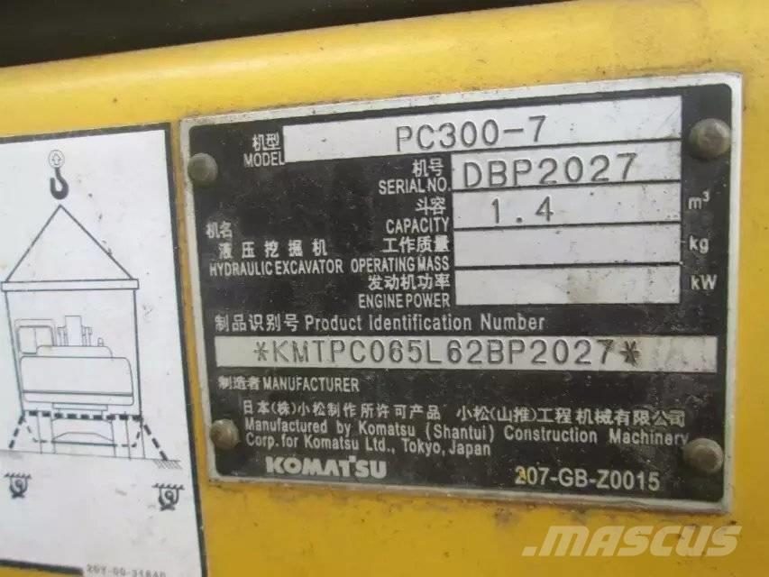 Komatsu PC 300-7 Excavadoras de cadenas