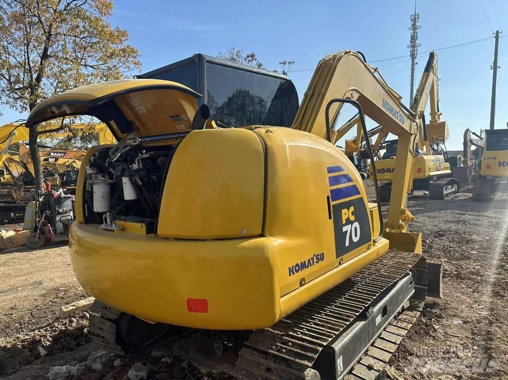 Komatsu PC 70 Excavadoras 7t - 12t