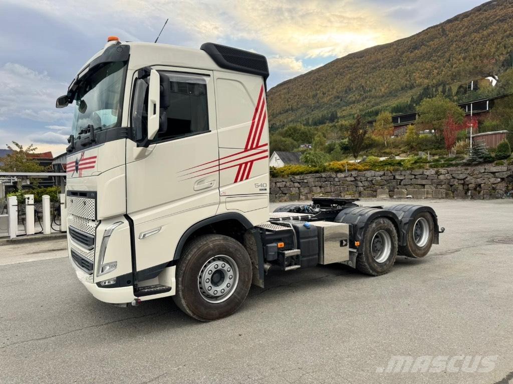Volvo FH540 6 X 4 Cabezas tractoras