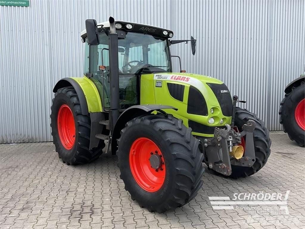 CLAAS ARES 657 ATZ Tractores