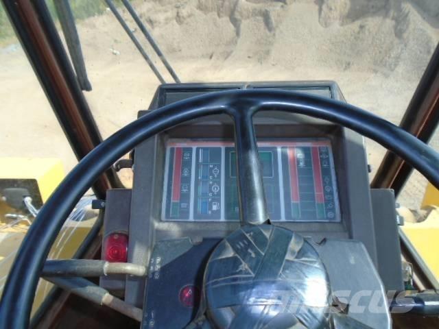 Komatsu WA 250 Cargadoras sobre ruedas