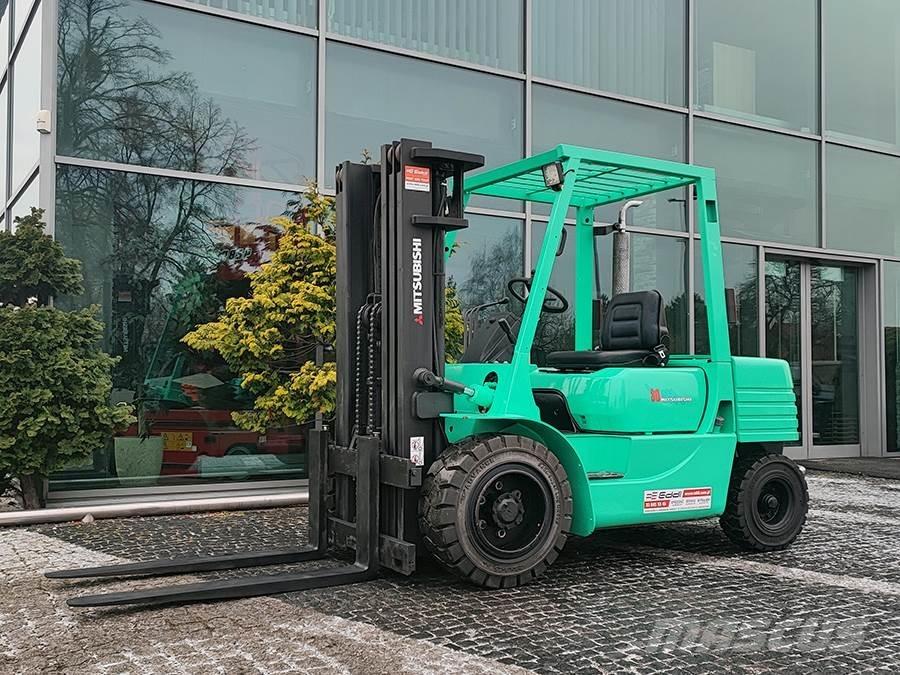 Mitsubishi DP30 Carretillas diesel