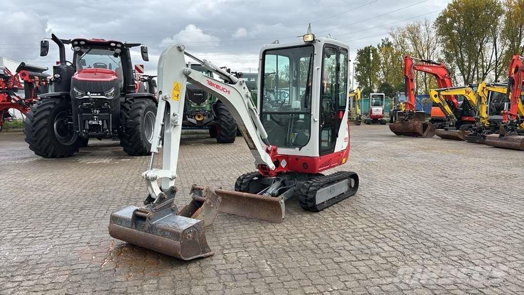 Takeuchi TB216 Mini excavadoras < 7t