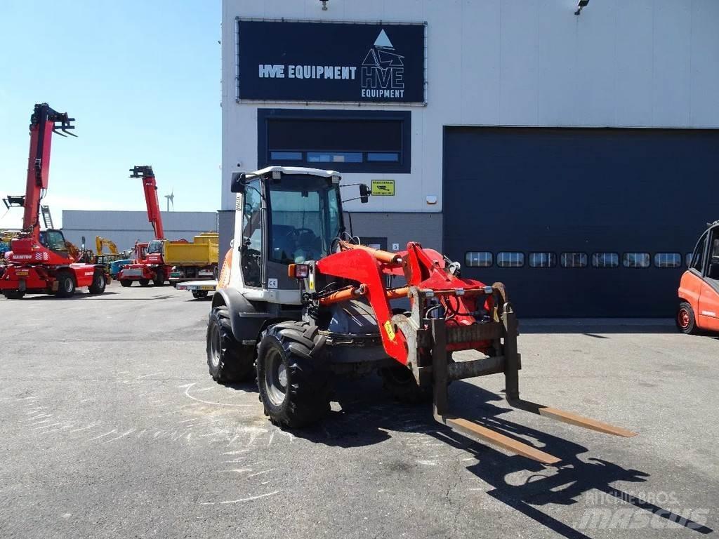 Atlas AR75S Cargadoras sobre ruedas