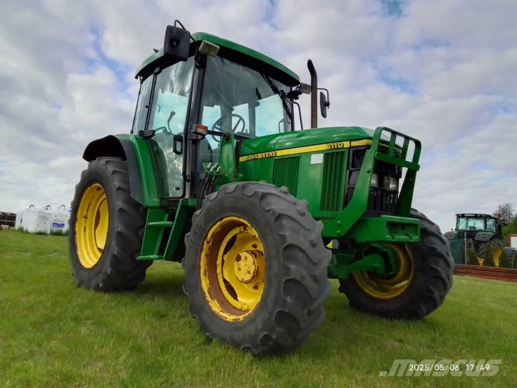 John Deere 6110 SE Tractores