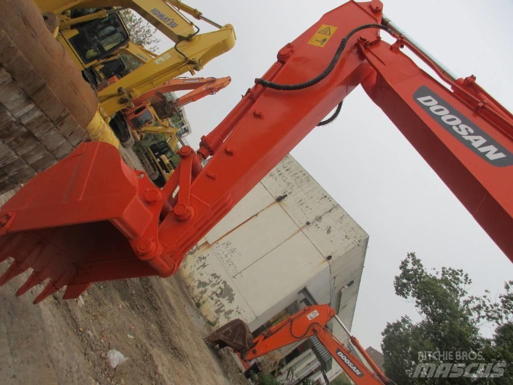 Doosan DH 150 LC-7 Excavadoras de ruedas