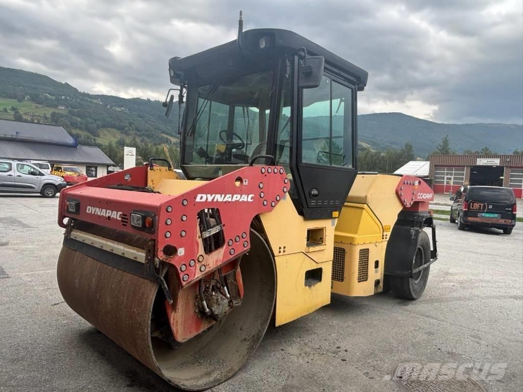 Dynapac CC 424 CHF Rodillos de un solo tambor