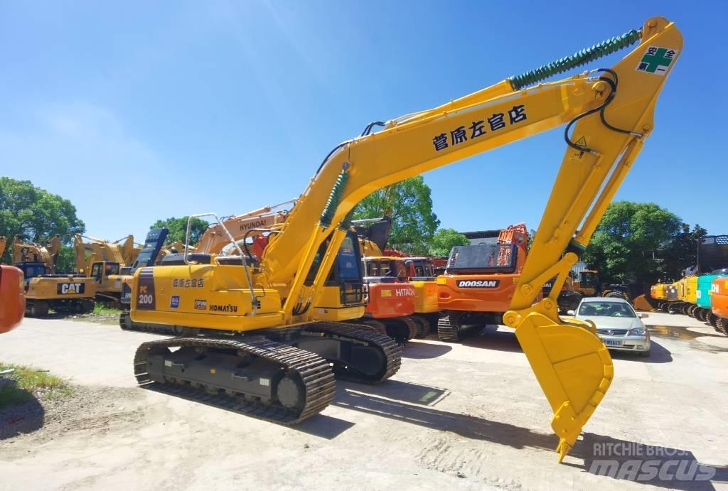 Komatsu PC 200-8 Excavadoras de cadenas