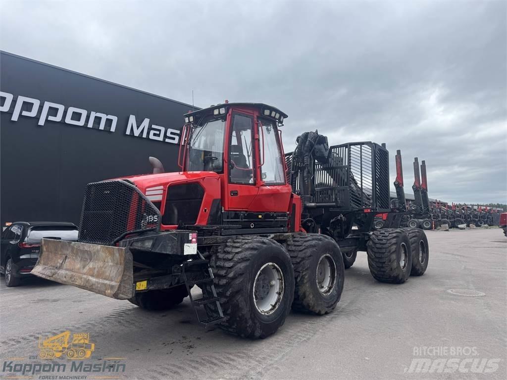 Komatsu 895 Autocargadoras