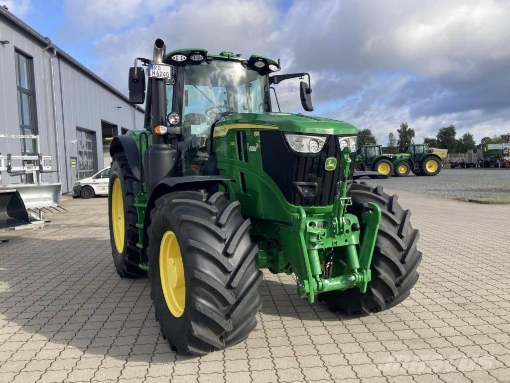 John Deere 6M240 Tractores