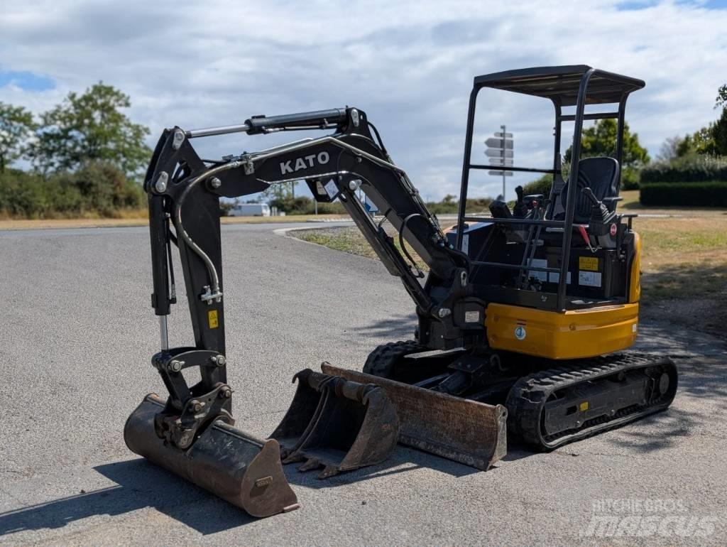 Kato 27 V5 Mini excavadoras < 7t