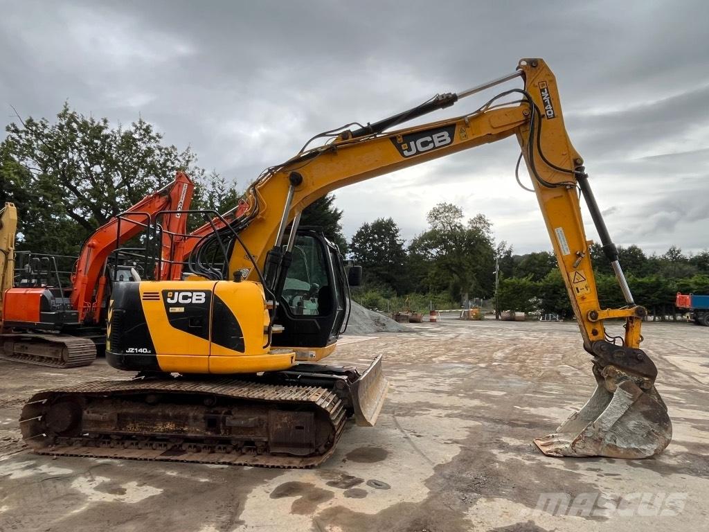 JCB JZ140 with blade Excavadoras de cadenas