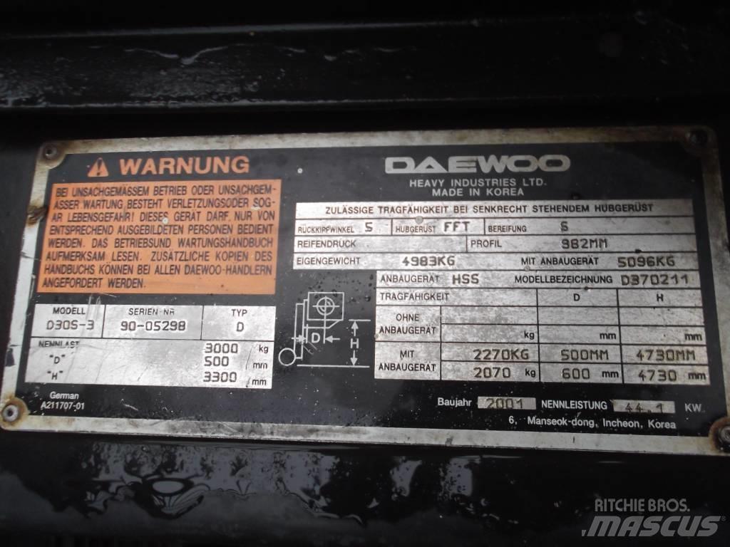 Daewoo D30S3 V-2372 Carretillas diesel