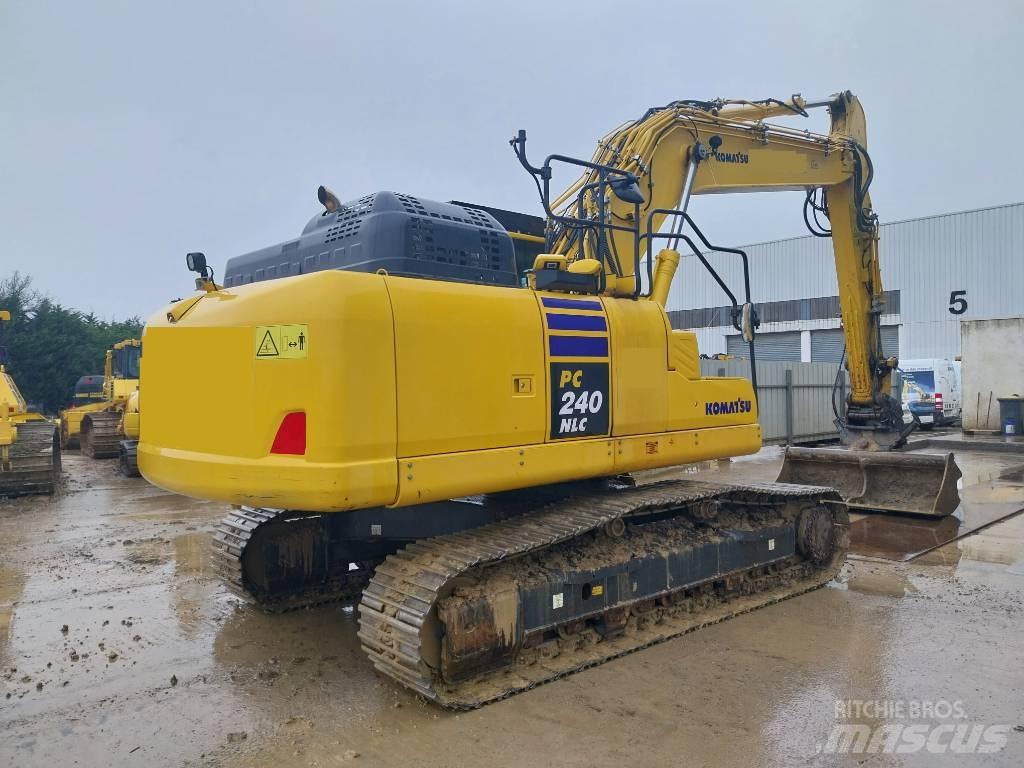 Komatsu PC240NLC-11 Excavadoras de cadenas