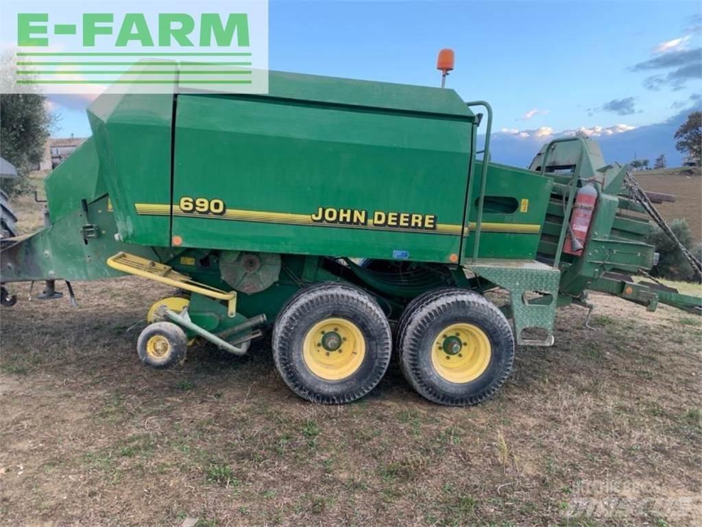 John Deere 690 Empacadoras cuadradas