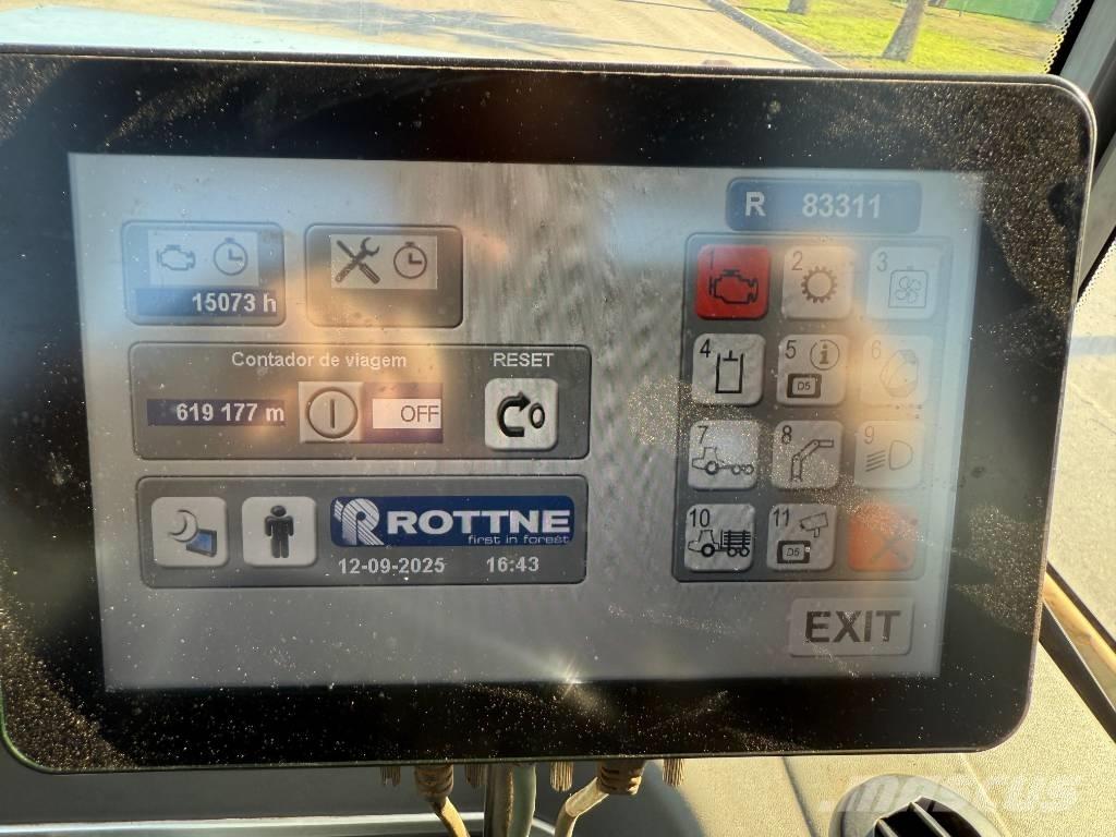 Rottne F15D Autocargadoras