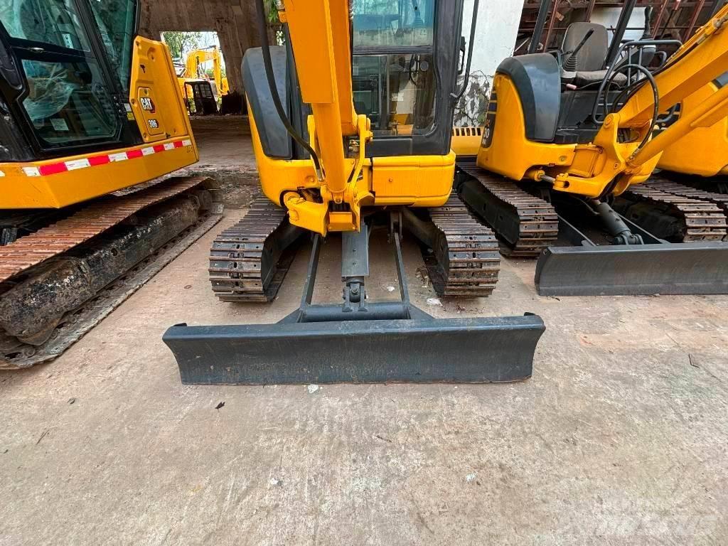 Komatsu PC35MR Mini excavadoras < 7t