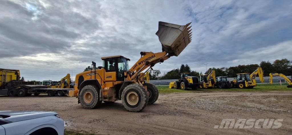 Hyundai HL 965 Cargadoras sobre ruedas