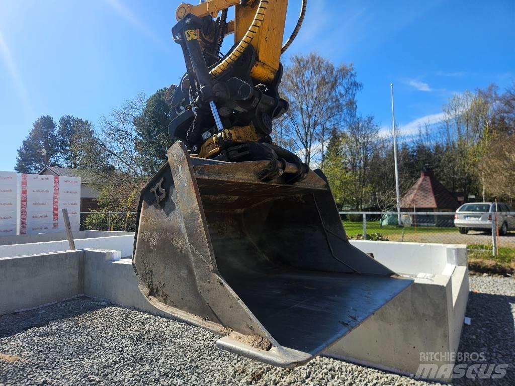 JCB 245 XLR Excavadoras de cadenas