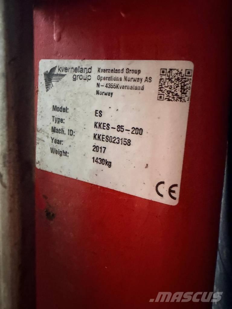 Kverneland ES85 Arados reversibles suspendidos