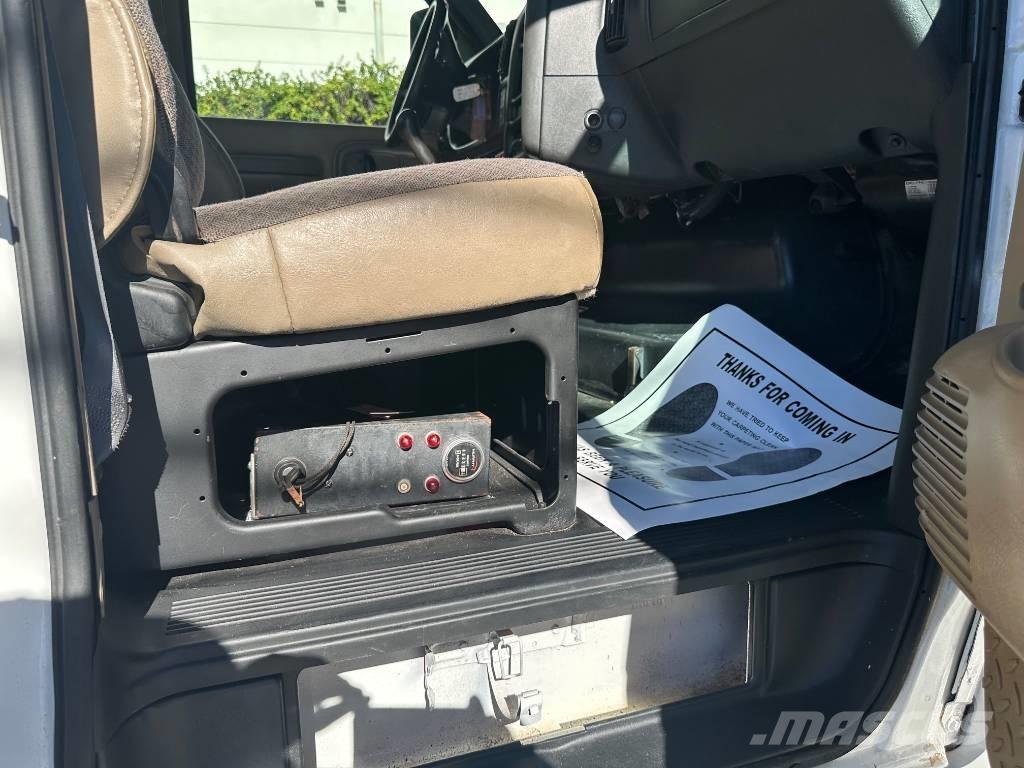 GMC C-7500 TOPKICK Otros camiones