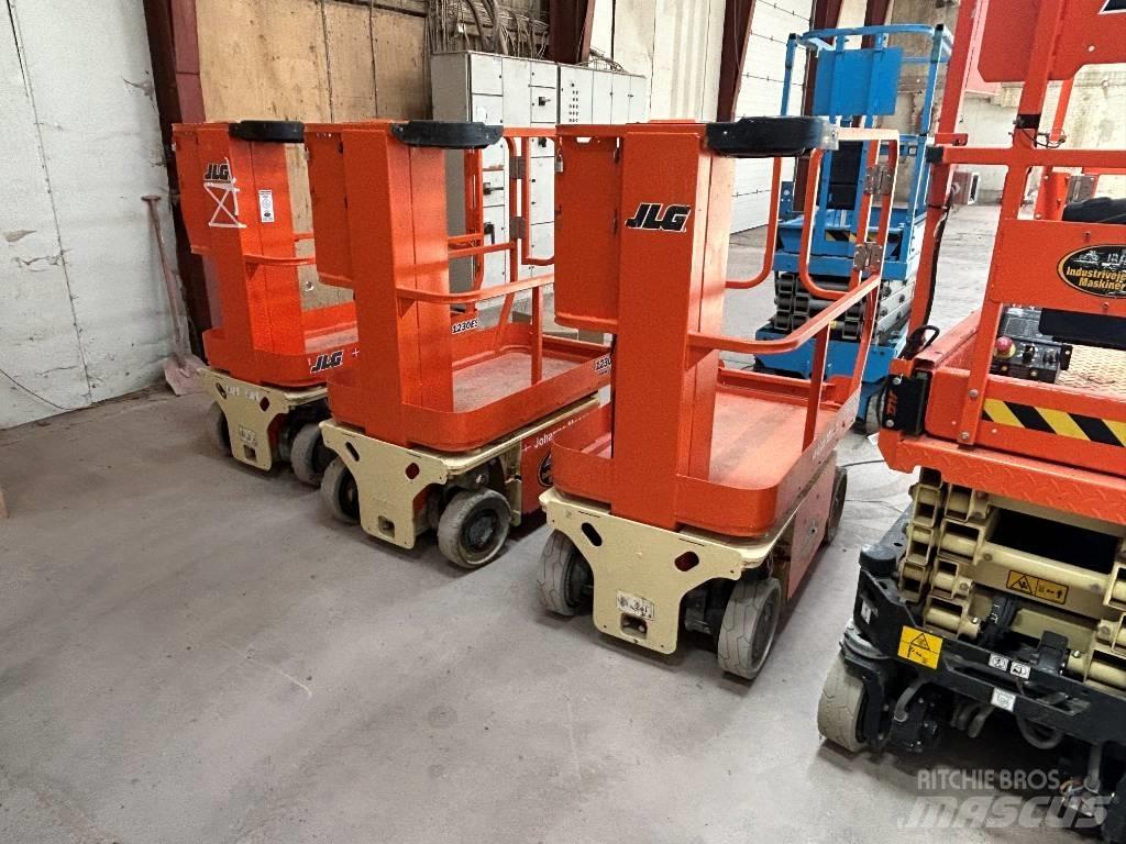 JLG 1230 ES Ascensores de personal y montacargas de acceso