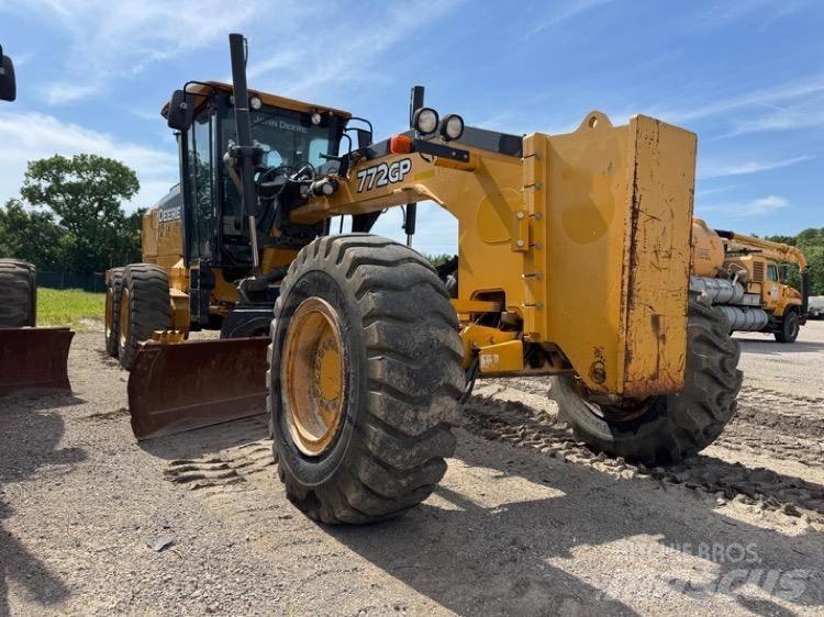 DEERE 772GP Motoniveladoras