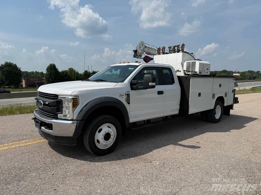 Ford F 550 XL SD Vehículos - Taller