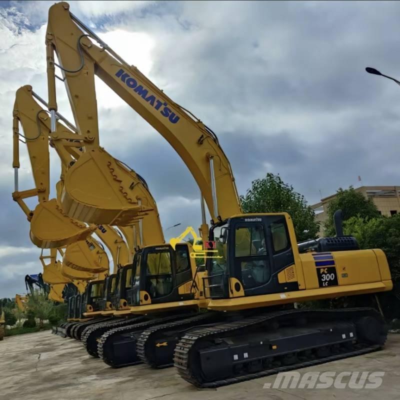 Komatsu PC 300-8 Excavadoras de cadenas