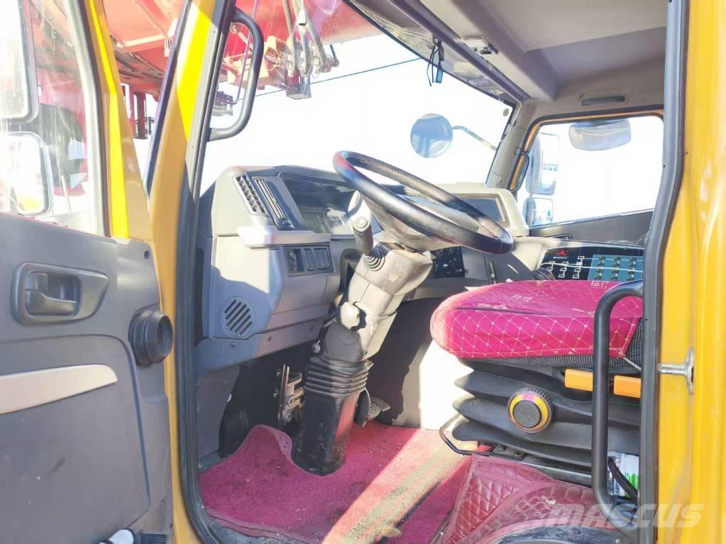 Sany SAC4500T Grúas todo terreno