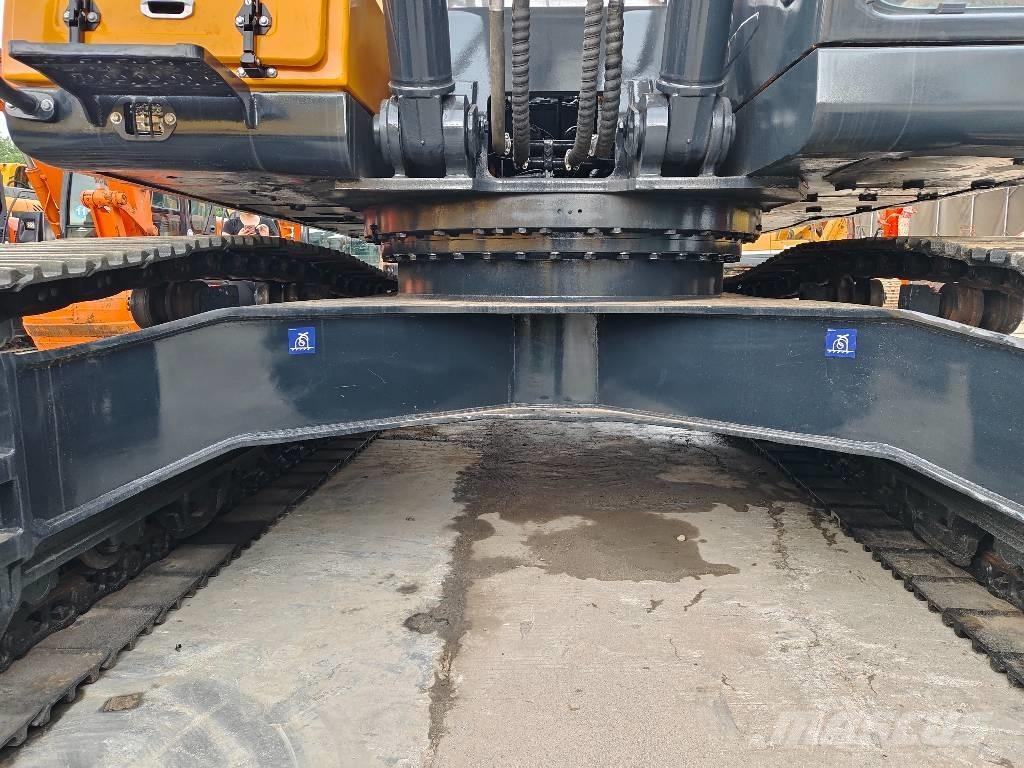 Hyundai R350LVS Excavadoras de cadenas
