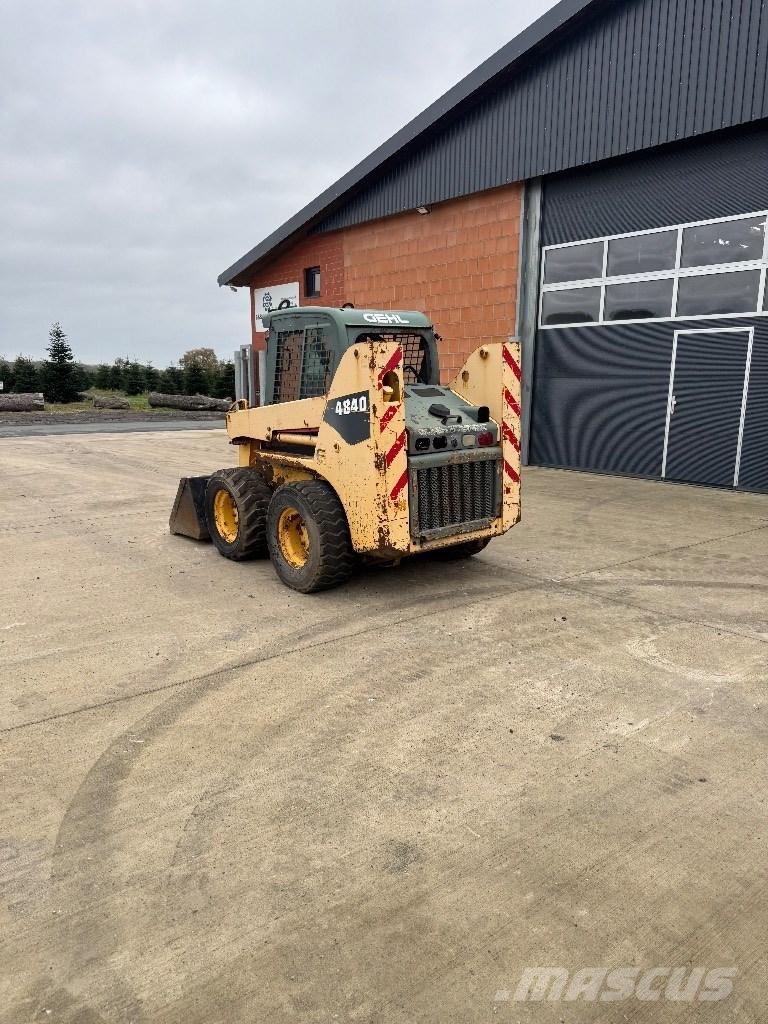 Gehl 4840 Minicargadoras