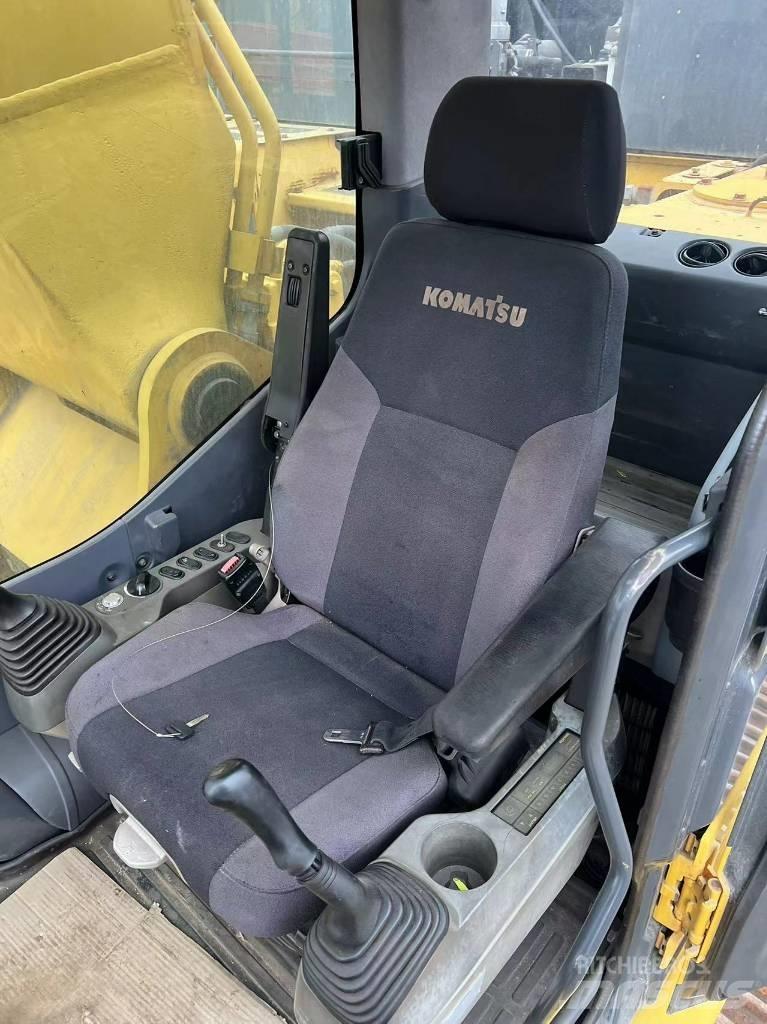Komatsu PC490-10 Excavadoras de cadenas
