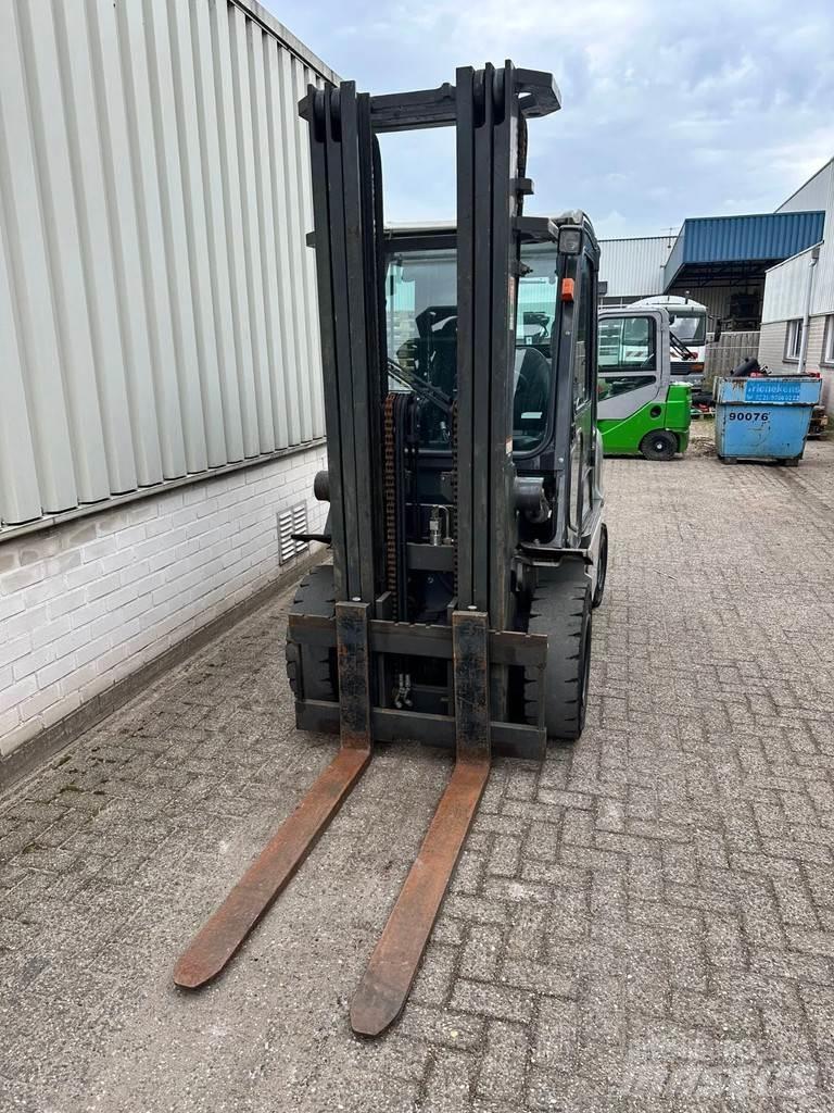 Nissan FDG02E7 Otras carretillas elevadoras